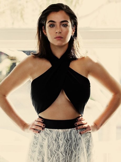 Alanna Masterson nude actress gallery