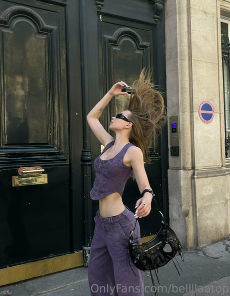 bellllaatop sex star img