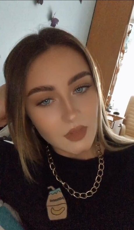 veryniceice art actress img