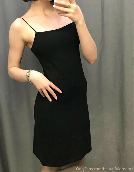 veryniceice beautiful model photo