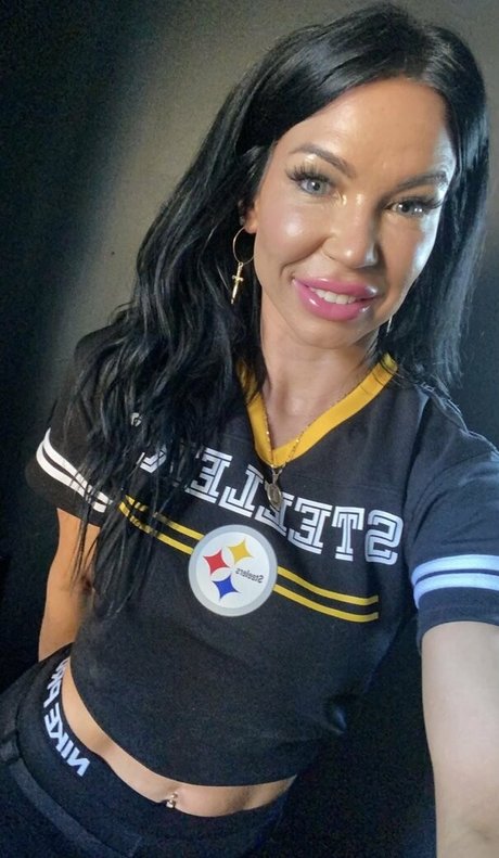 queenofthedollhouse sex star galleries