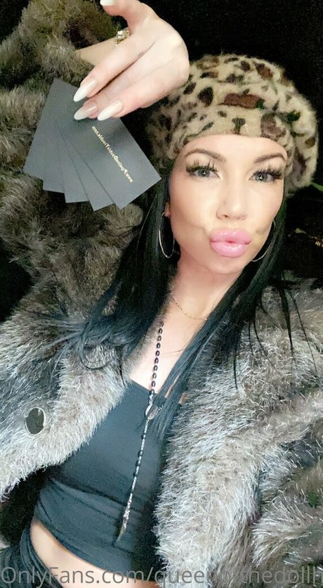 queenofthedollhouse nudes pornstar pictures