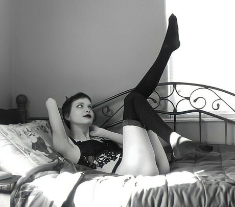 goth pawg onlyfans porn archive