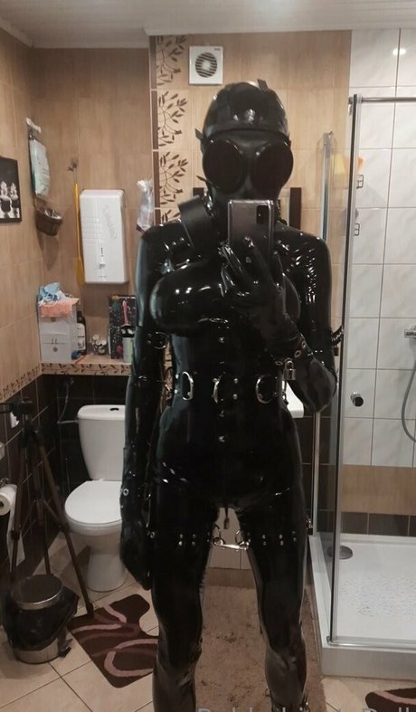 rubbobject doll model naked image