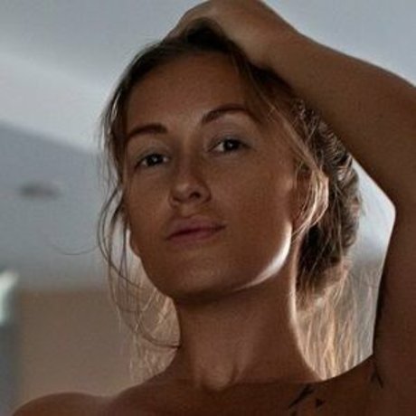 Mira Lemann pretty actress images