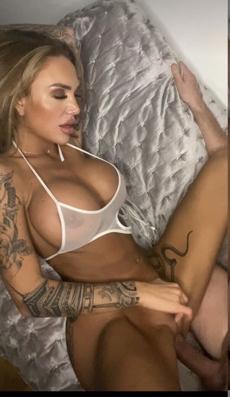 em96190 model sex pic