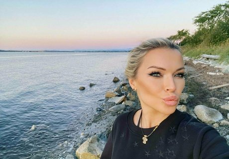 arab blowjob onlyfans hot sexy image