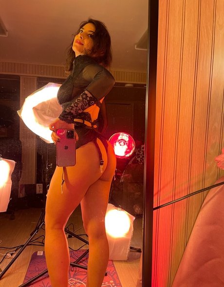 Irma La Dulce ASMR star hot photos