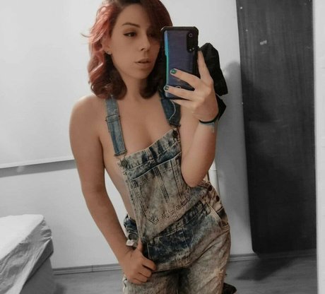 Ammyzitta beautiful star archive