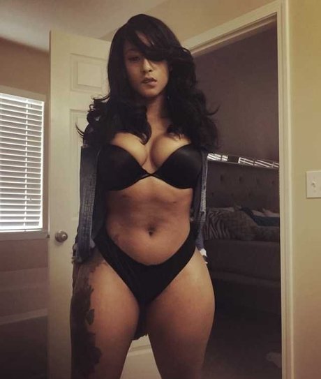 Mizz Twerksum Quick photo