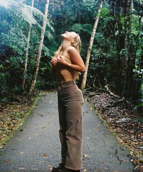 beachbaby19 nudes star picture