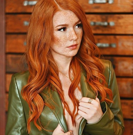 Larissa Opitz sex star pic