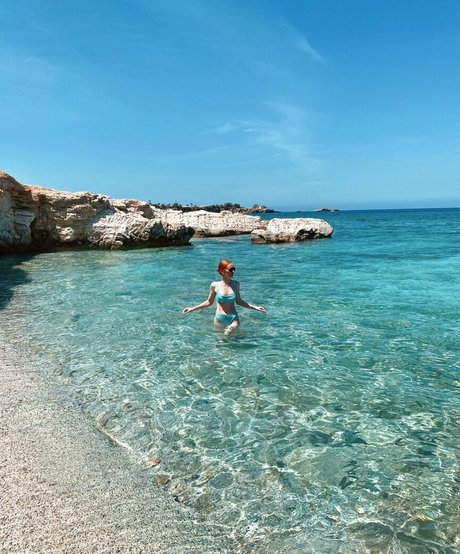 Larissa Opitz nudes star archive