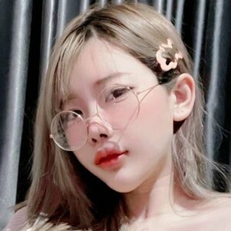 petite asian onlyfans adult galleries