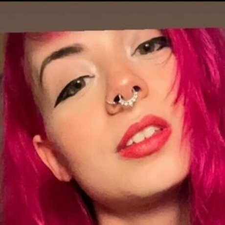 Bloob3rry adult model pictures