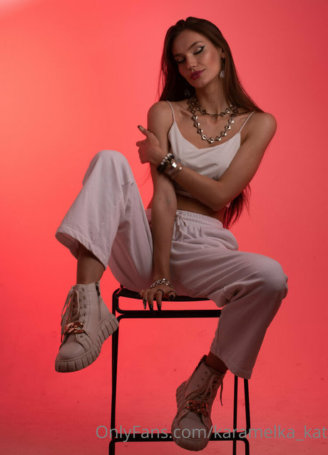 karamelka kat star erotic image