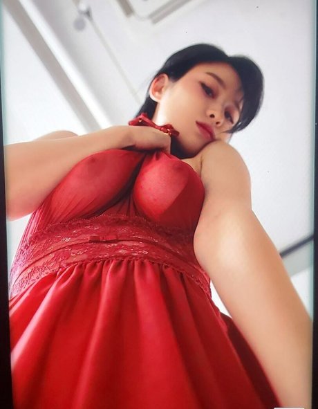 Woohyeon model porn photos