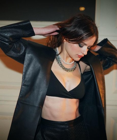 feet milf onlyfans free image