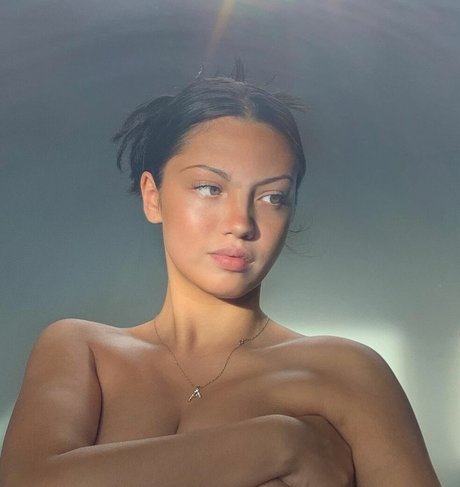 angelprettyy model pretty image