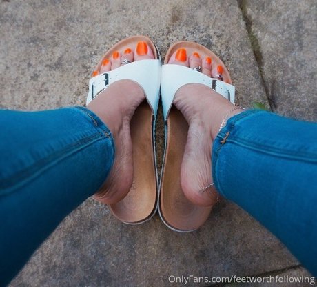 feetworthfollowing star top photos