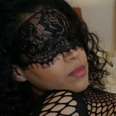 feetworthfollowing sex pornstar img