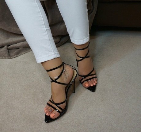 micro bikini onlyfans beautiful xxx photo