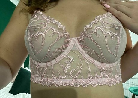 big cock trans onlyfans naked pic