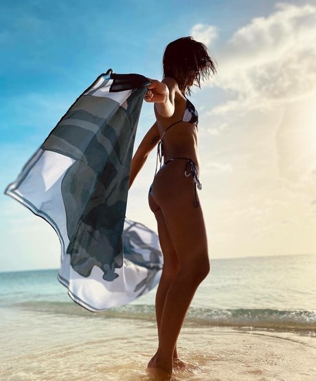 Maria Gabriela De Faria perfect model photos