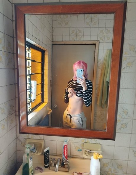 kialevi xxx pornstar pictures