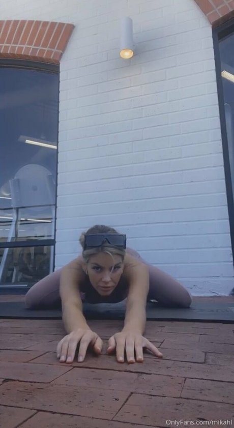 mikahl hd actress images