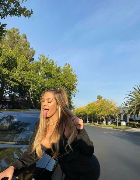 skinny blonde milf onlyfans porn pic