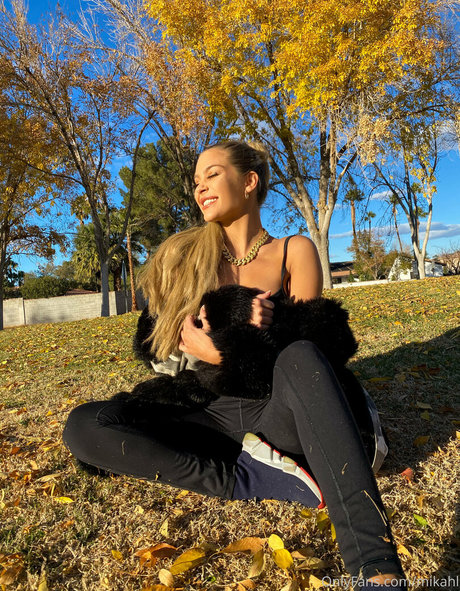 mikahl best star galleries