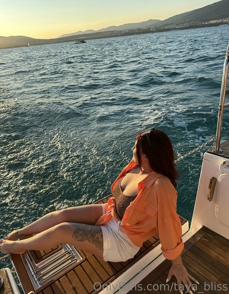 taya bliss pornstar free pictures