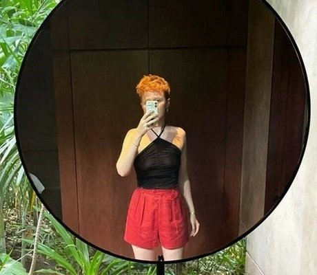 black female onlyfans adult pics