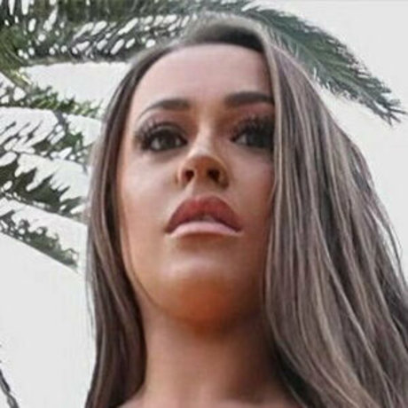 leannecrowonlyfans pornstar perfect photos