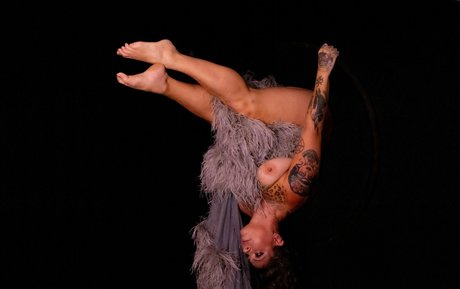 curvy kitty onlyfans sexy pictures