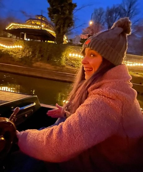 Ellen Rose star xxx pictures