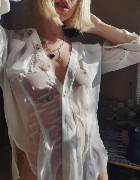 pool threesome onlyfans art porn picture