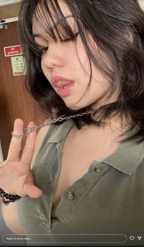 Jazzy Rosie beautiful actress image