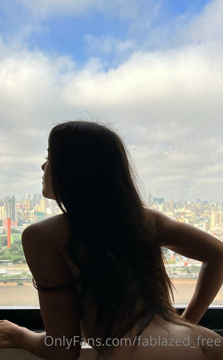 blonde shemale onlyfans art porn galleries