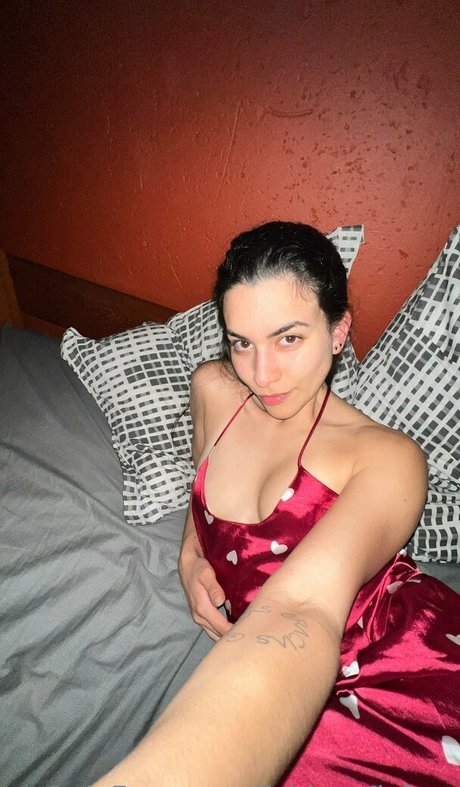 fablazed free hd actress photos