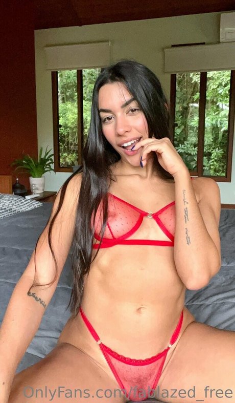 fablazed free star naked pictures