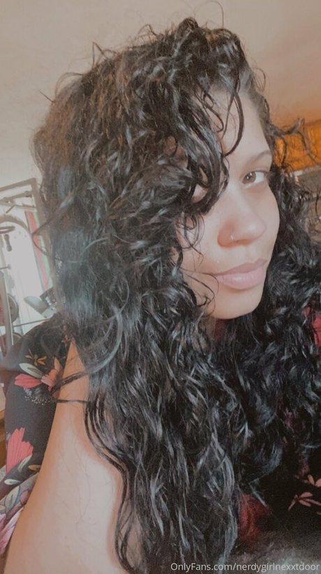 popular onlyfans top picture