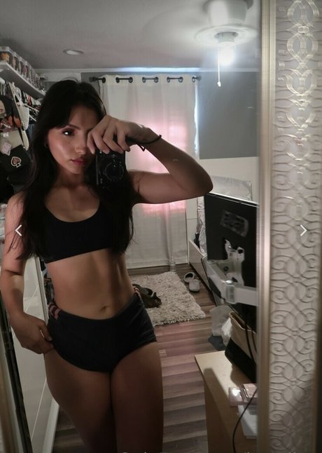 Aylin Perez model sexy gallery