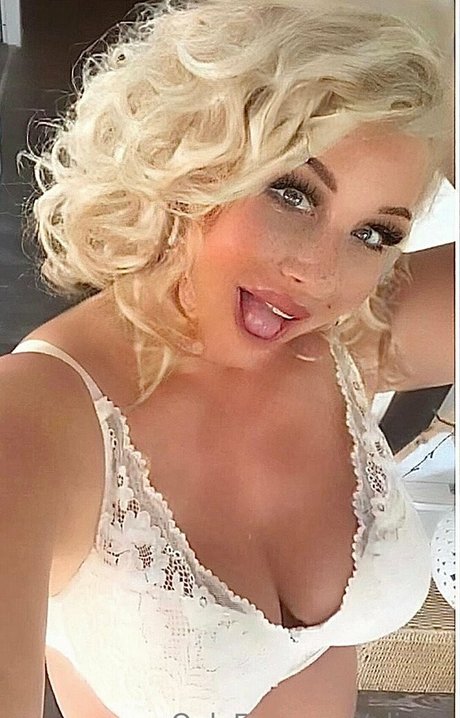 pawg princess onlyfans hot nude photos