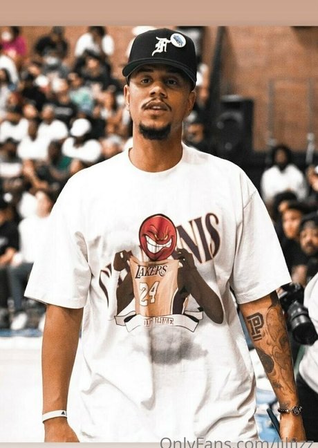 lilfizz model art archive