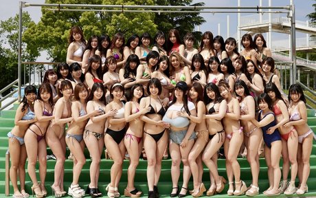 momomomose hot pornstar pic