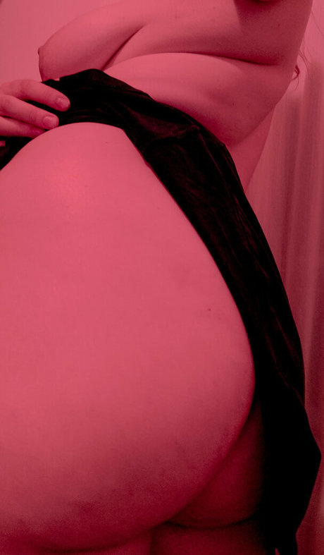 clara corvie nude model photos