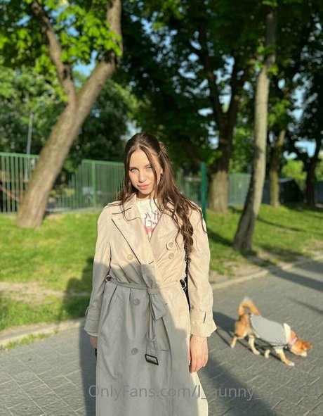 l hunnybunny l sex star photo