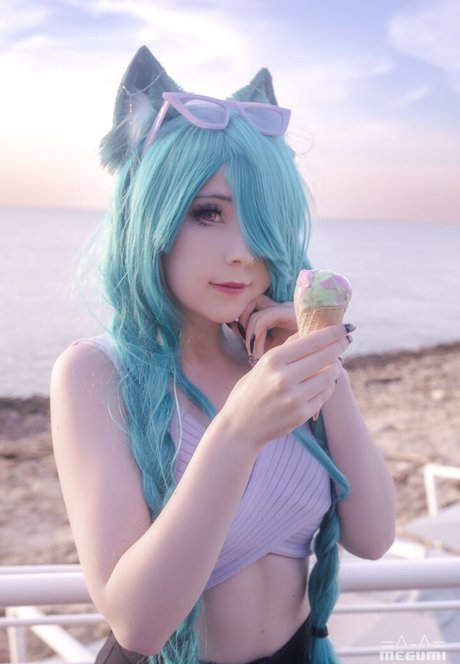 Megumi Koneko pornstar sexy gallery